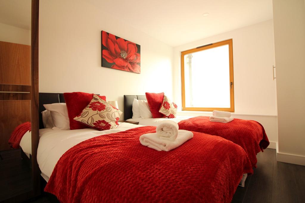 Britannia Chambers Apartment Лийк Екстериор снимка