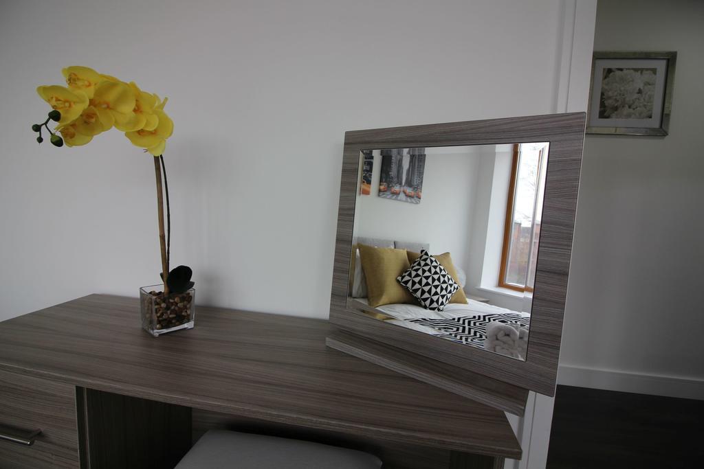 Britannia Chambers Apartment Лийк Екстериор снимка