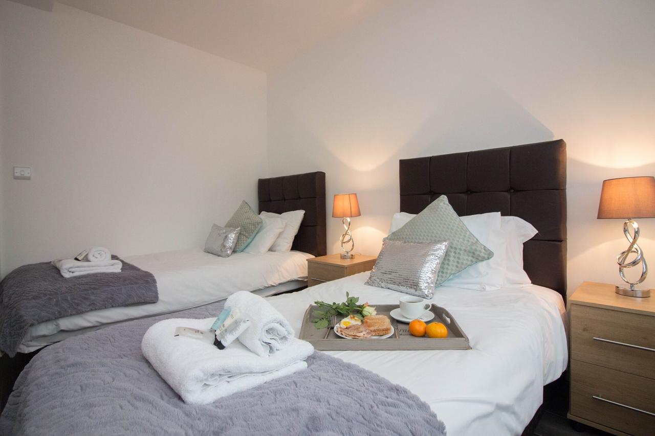 Britannia Chambers Apartment Лийк Екстериор снимка